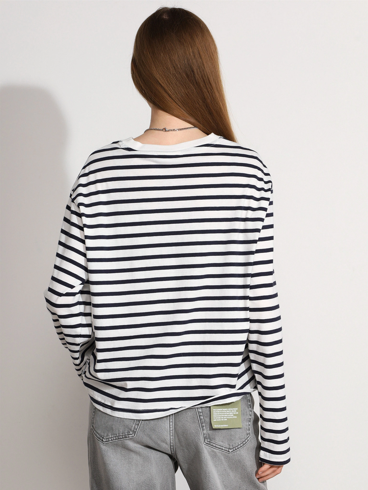 Футболка белого цвета в полоску из хлопка